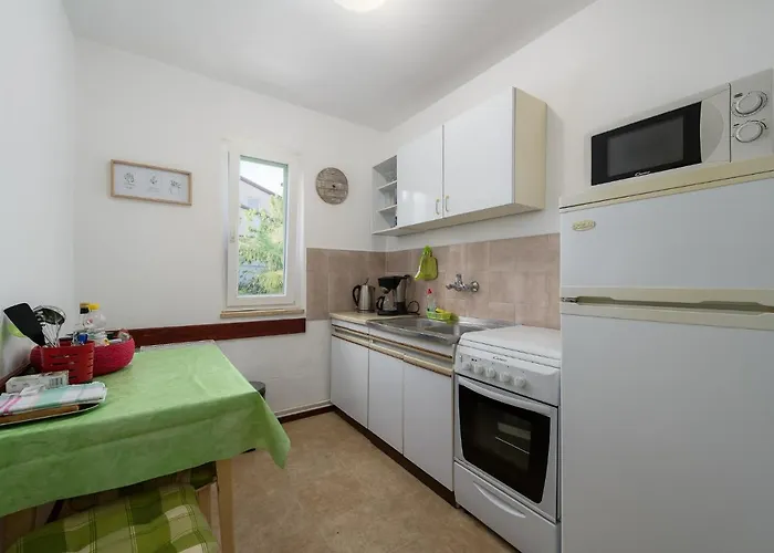 Apartment Inteuro