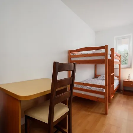 Apartment Inteuro